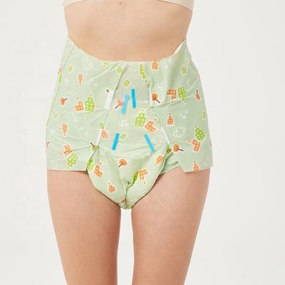 健康的な使い捨て ABDL 成人用 おむつ 毛糸 キュートな漫画印刷
