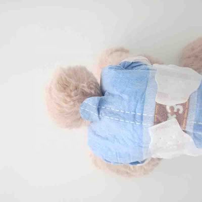 3D漏れ防止チャネル湿度指標を含む女性用犬用おむつ