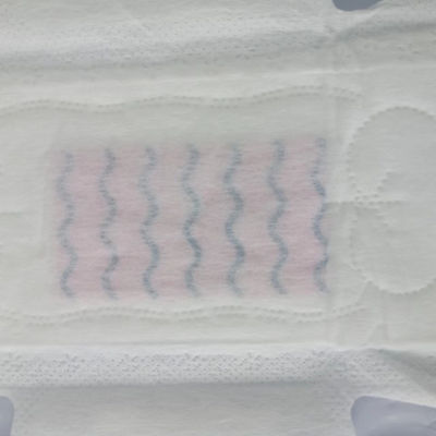 女性用の使い捨ての超薄型衛生用パッド オーダーメイドで快適