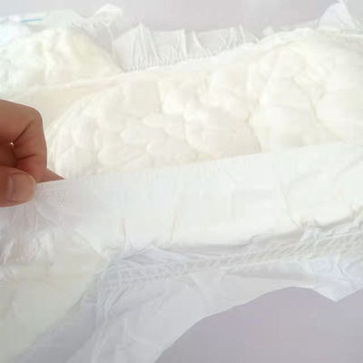 70-250g 重さ帯付き成人用 防漏3D防漏チャネル付き プリントされたおむつ